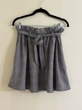H&M Grey Glen Lightweight Plaid Mini Skirt Size 6